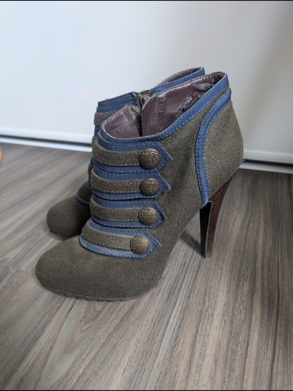 Rare 2010s ALDO Bregon Military Chic Olive Green Stiletto Booties - Size 37